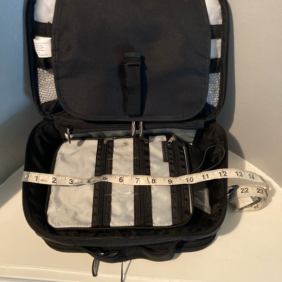 Mini Cosmetic Organizer Travel case in BLACK - Picture 8 of 9